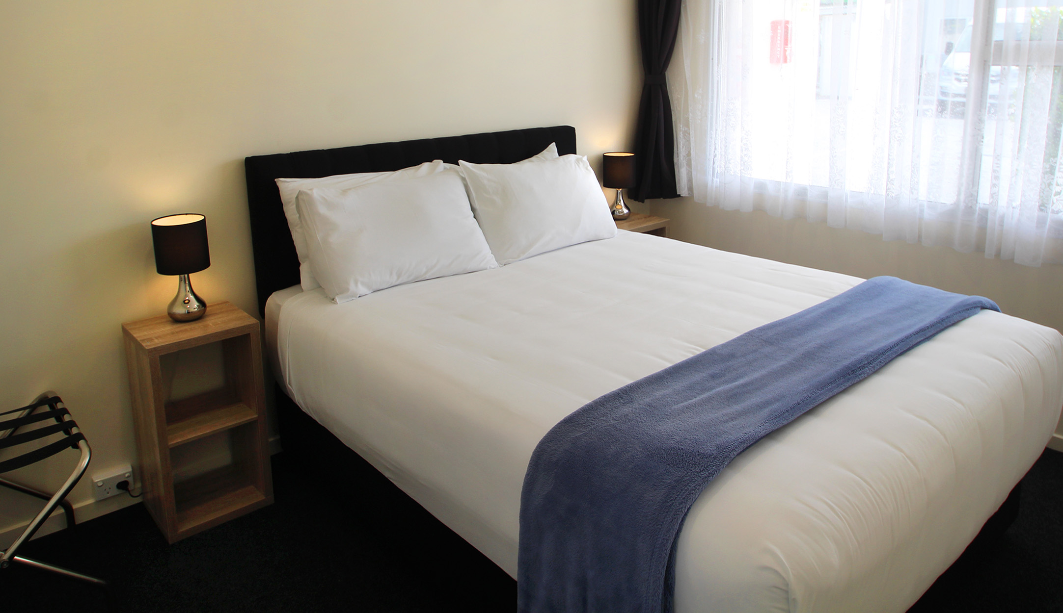Twin Coast Motel, the perfect base to explore the Twin Coast Cycle Trail. Comfortable motel accommodation, bike hire and shuttle services.